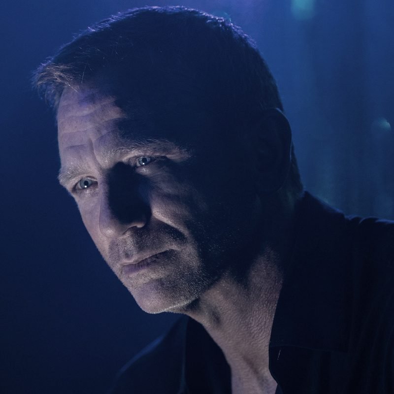 Daniel Craig