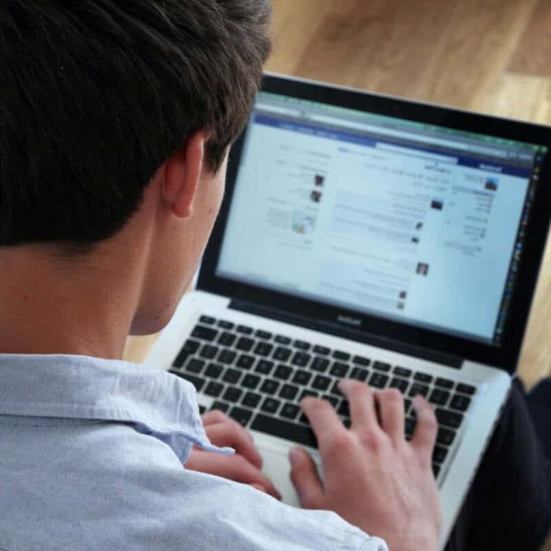 man laptop 2