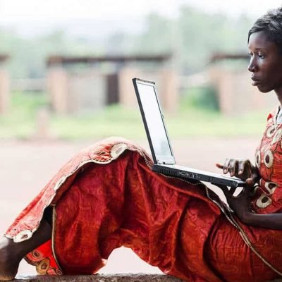 laptop-woman