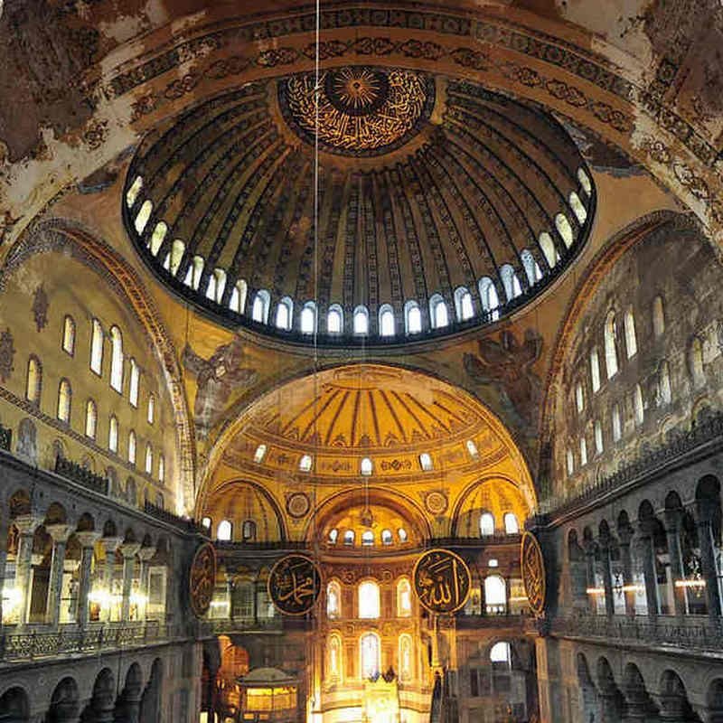 تبدیل کلیساهای عصر بیزانس به مسجد